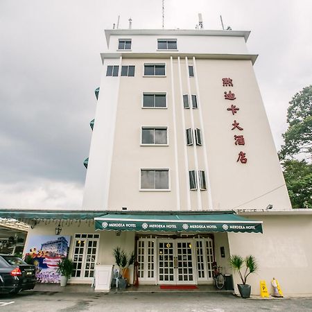 Merdeka Hotel Клуанг Екстер'єр фото